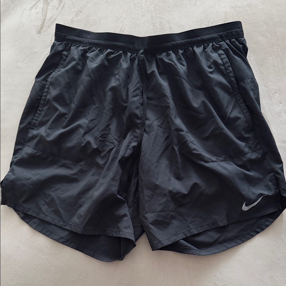 Nike Men's Dark Gray Running Shorts